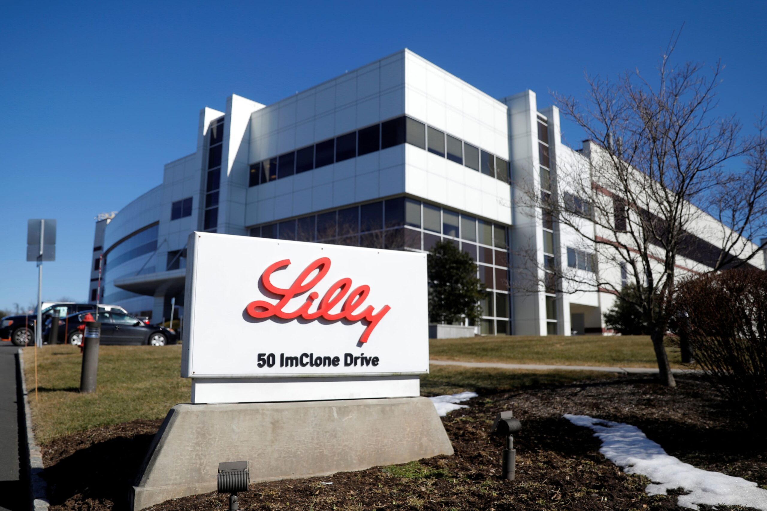 Eli Lilly Braces for More Out-of-Pocket Payments as Zepbound Obesity Pill Nears Phase III Readout